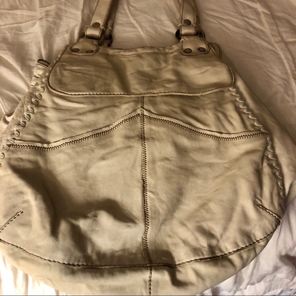 Lucky Brand Leather Bag in Off White - Picture 2 of 7